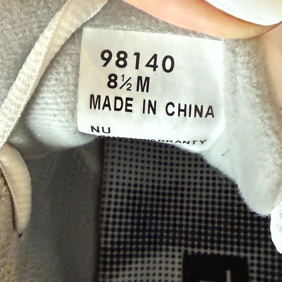 FootJoy White and Brown Golf Shoes 8.5M - Picture 5 of 9